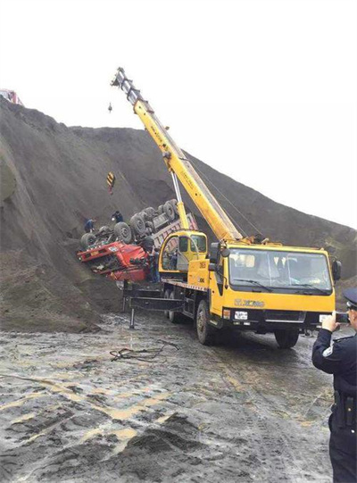 兴隆台区上犹道路救援